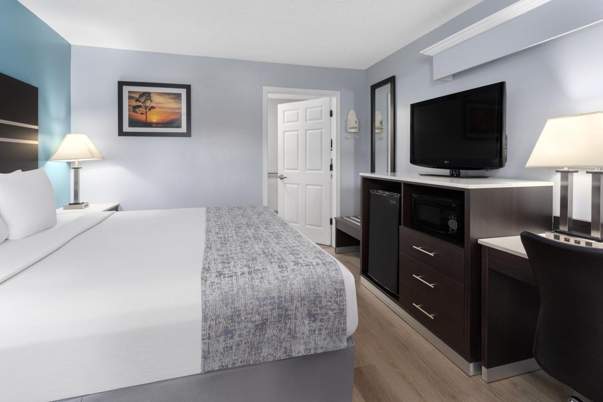 Hotel Baymont By Wyndham Ga Brunswick