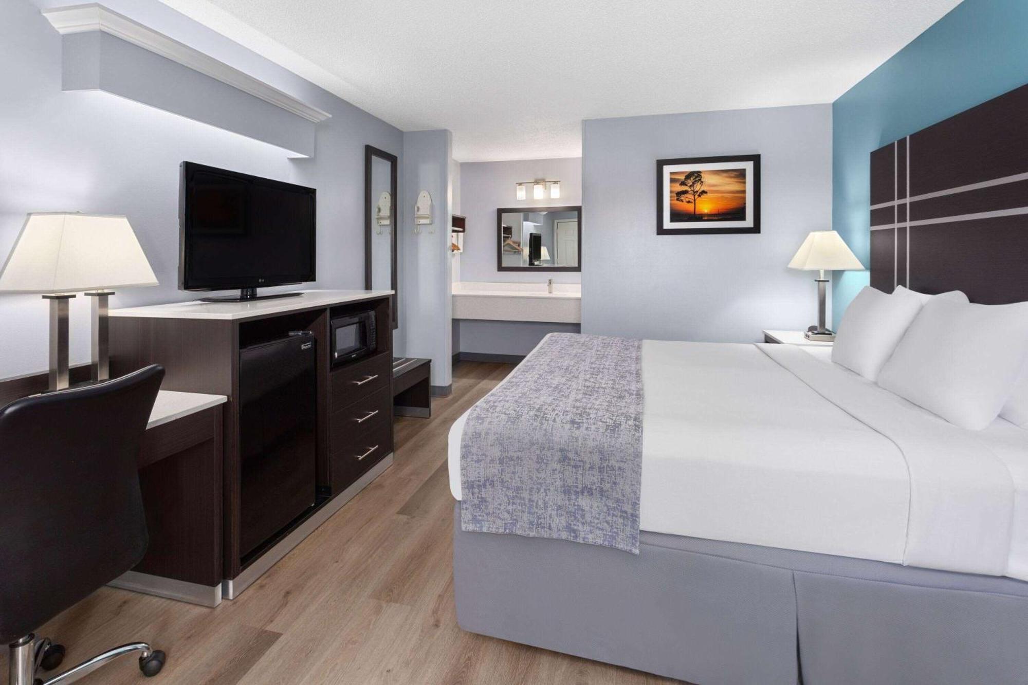 Baymont By Wyndham Ga Hotel Brunswick